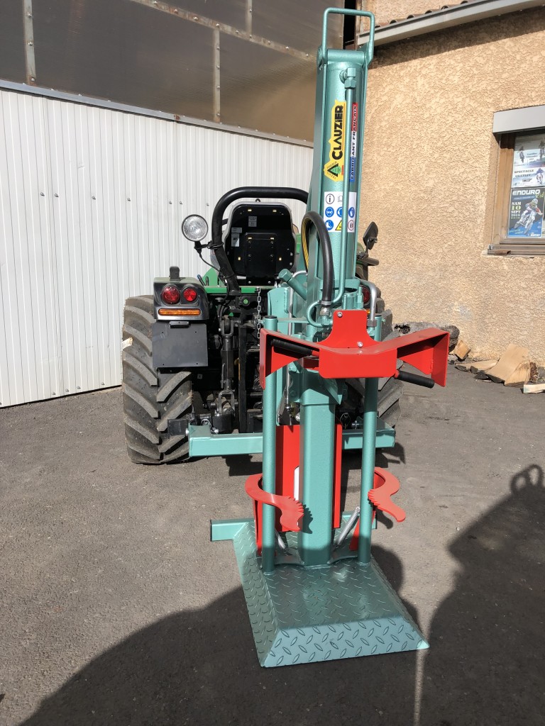 Fendeuse prise de force tracteur 15 Tonnes V55 - Matériel Forestier